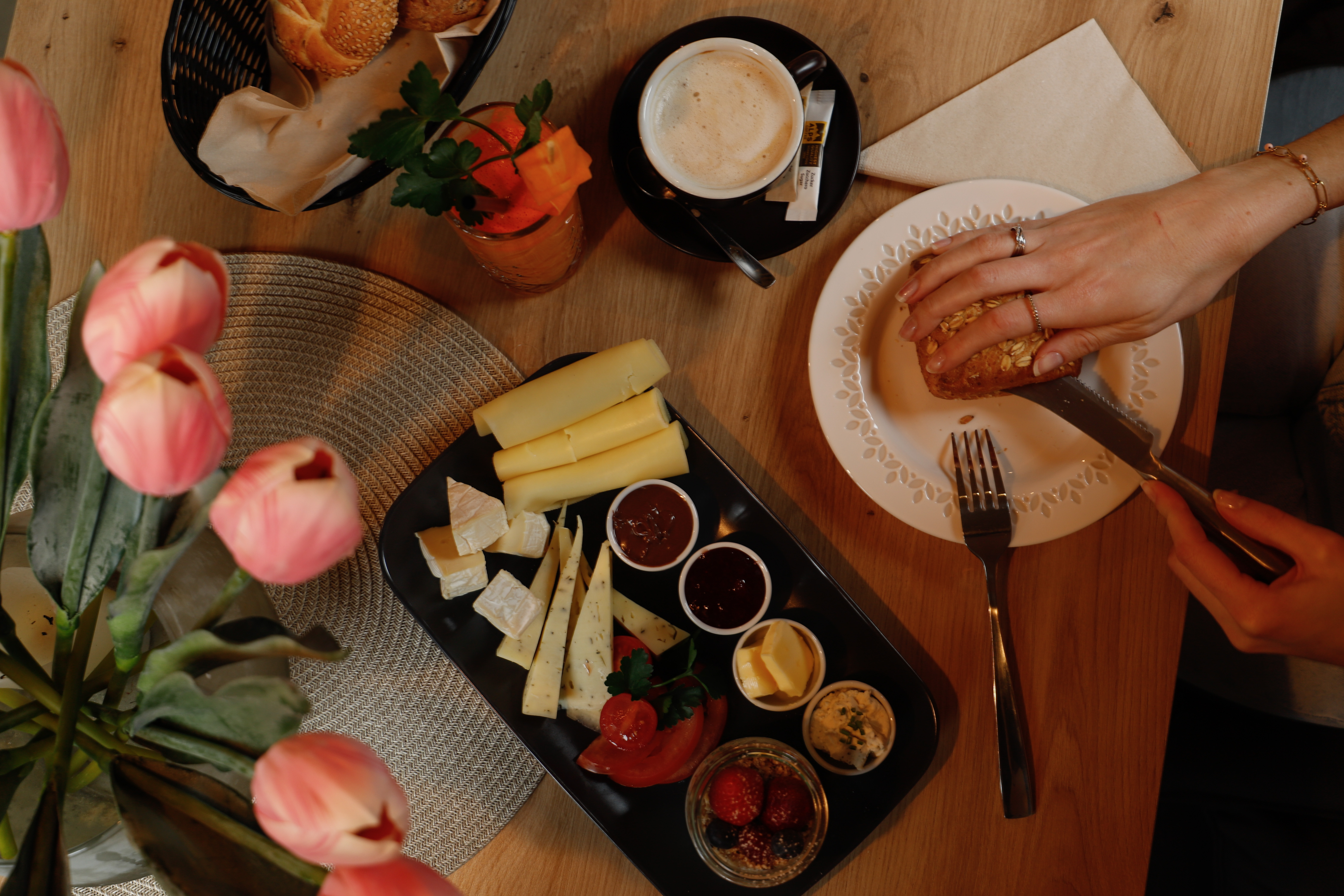 Frühstück – Alte Dreschmaschine